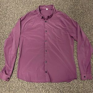 Men’s Lululemon Button Up Shirt in Maroon